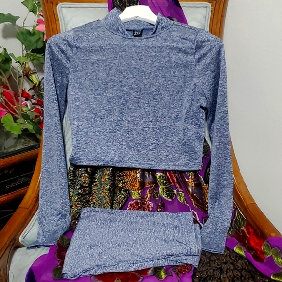 SHEIN Other - Mock Neck Crop Top and Leggings Set